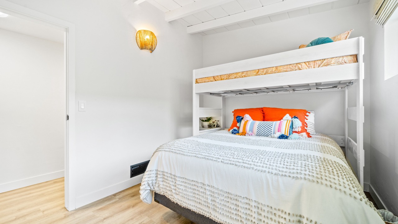 Photo of Bedroom in Encinitas