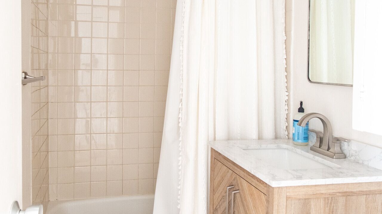 Photo of Bathroom in South Mission Beach