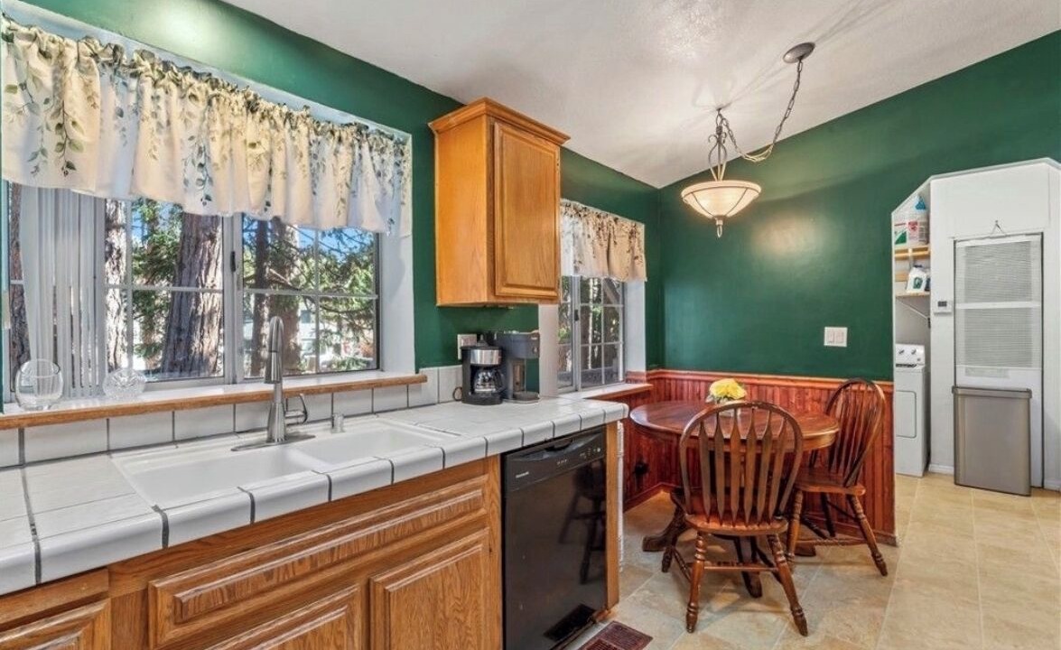 Photo of Kitchen in Running Springs