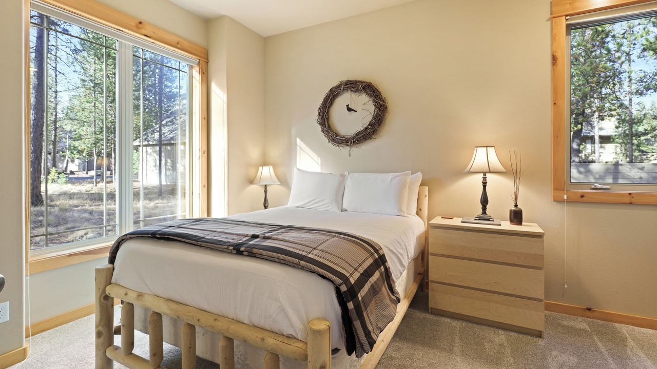 Photo of Bedroom in Deer Park