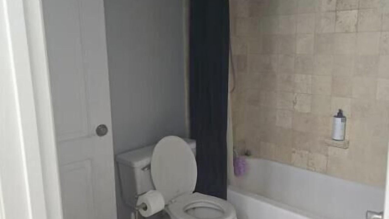 Photo of Bathroom in Centennial Hills