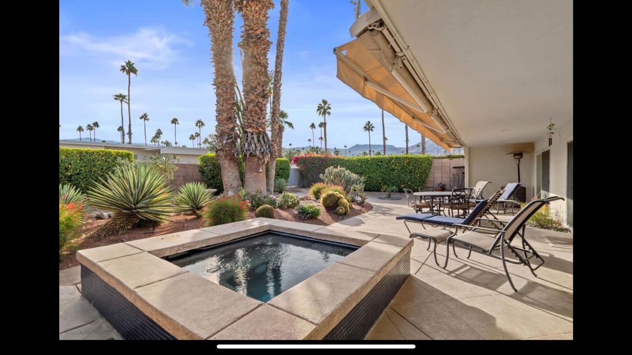 Photo of Patio Balcony in Palm Desert