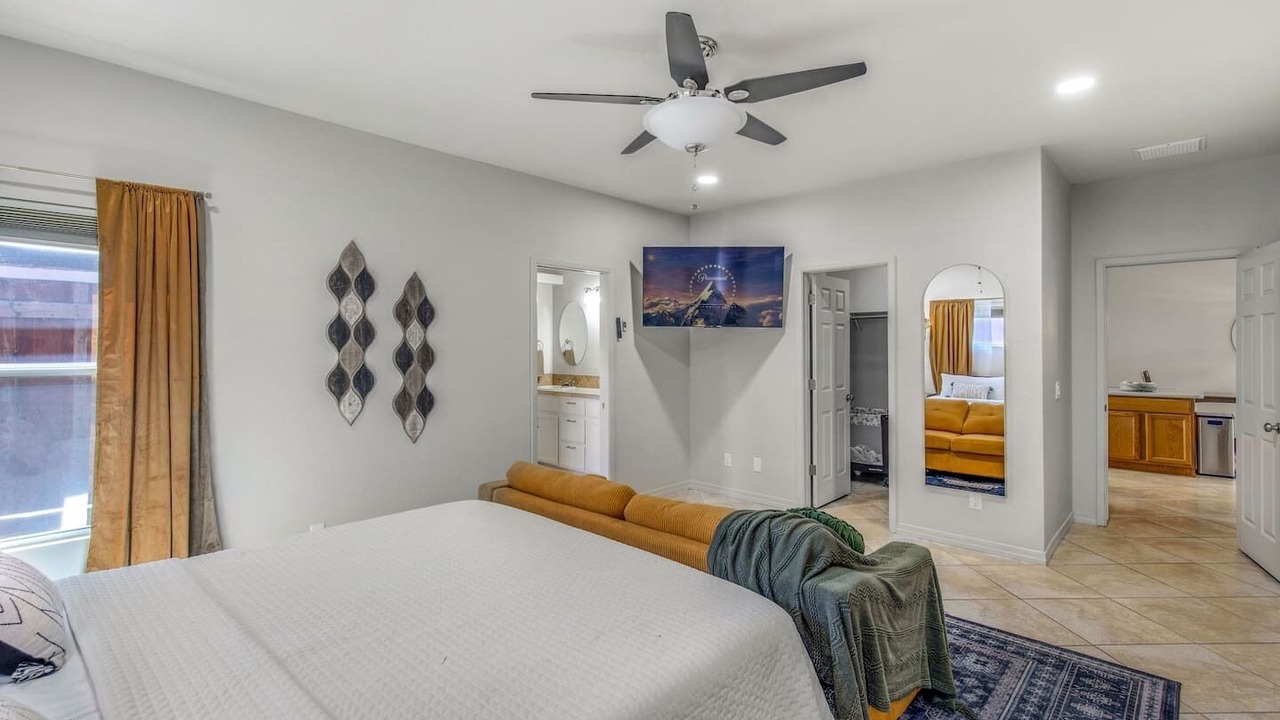 Photo of Bedroom in Lake Havasu City