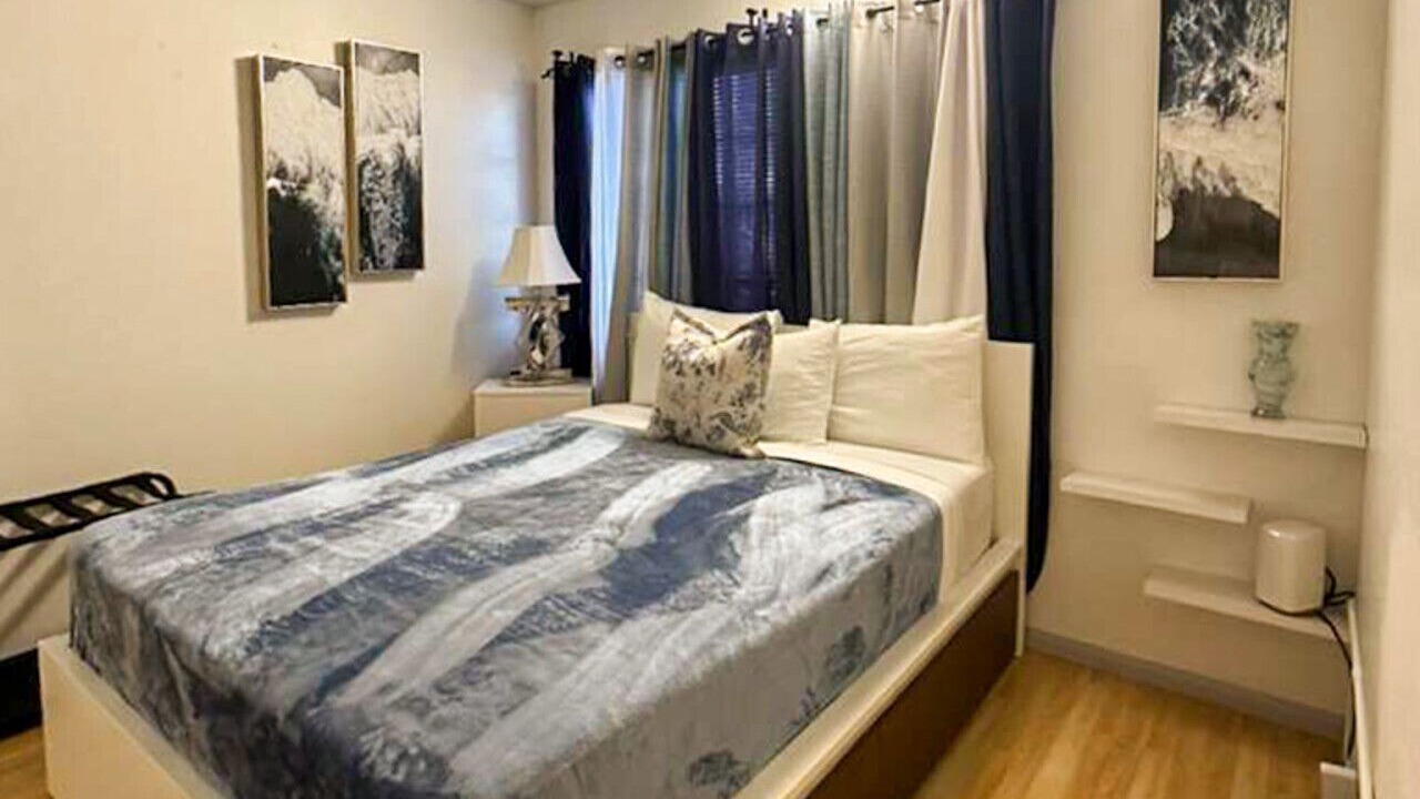 Photo of Bedroom in Spring Valley