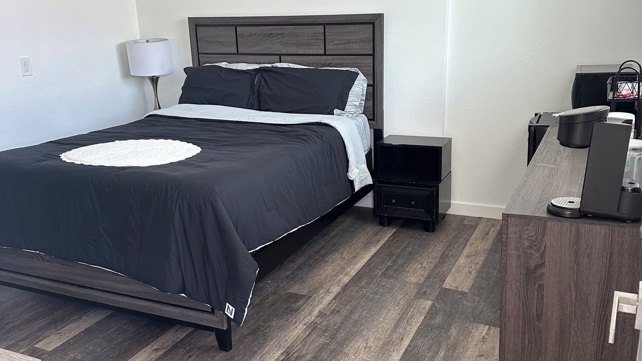 Photo of Bedroom in Hayesville