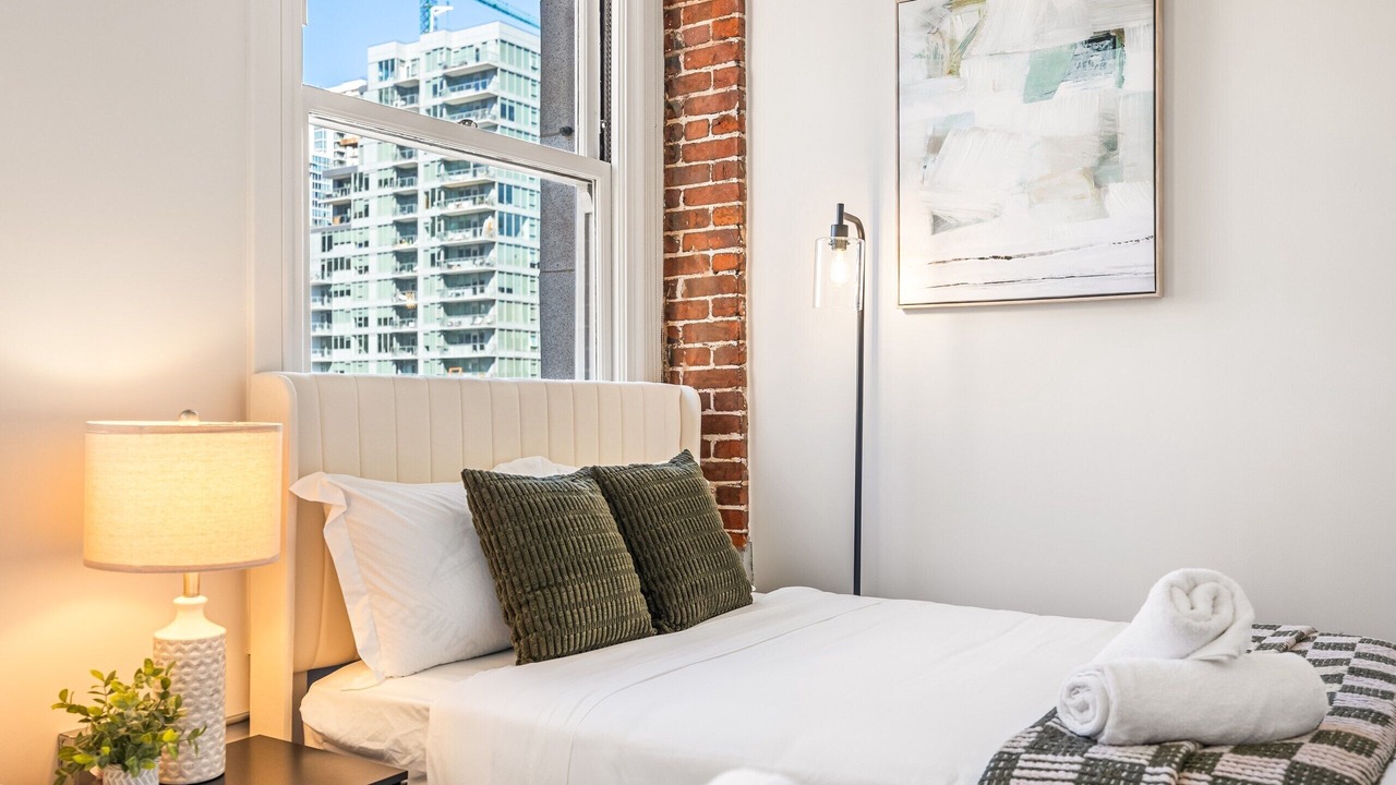 Photo of Bedroom in Gaslamp Quarter