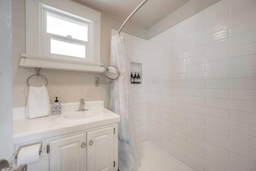 Photo of Bathroom in Mission Beach