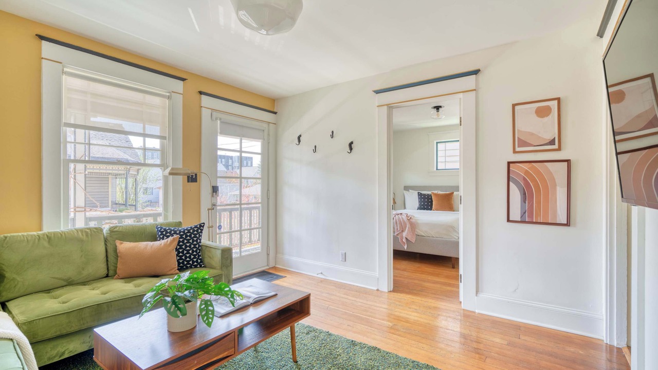 Photo of Livingroom in Overlook