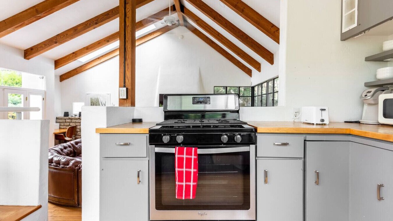 Photo of Kitchen in Sherman Oaks