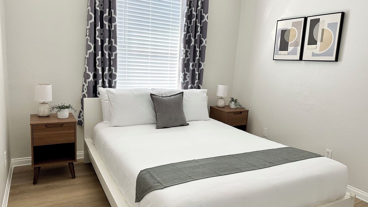 Photo of Bedroom in Baldwin Park