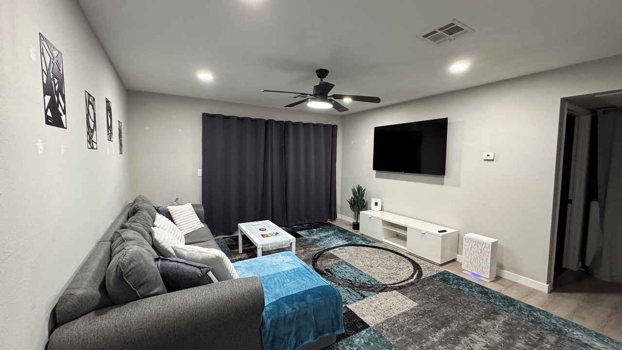 Photo of Livingroom in Summerlin