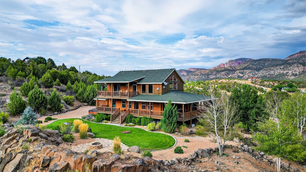Photo of Outdoor in New Harmony