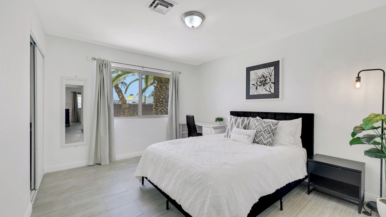 Photo of Bedroom in Chinatown