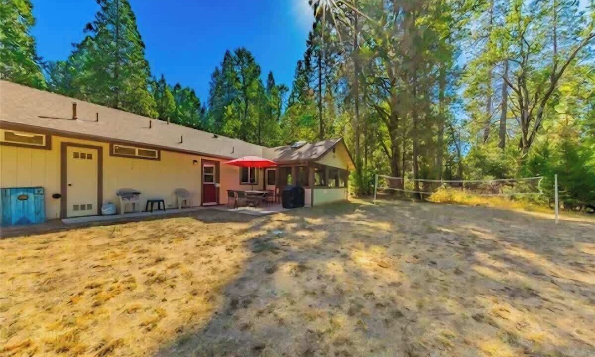 Photo of Outdoor in Mariposa