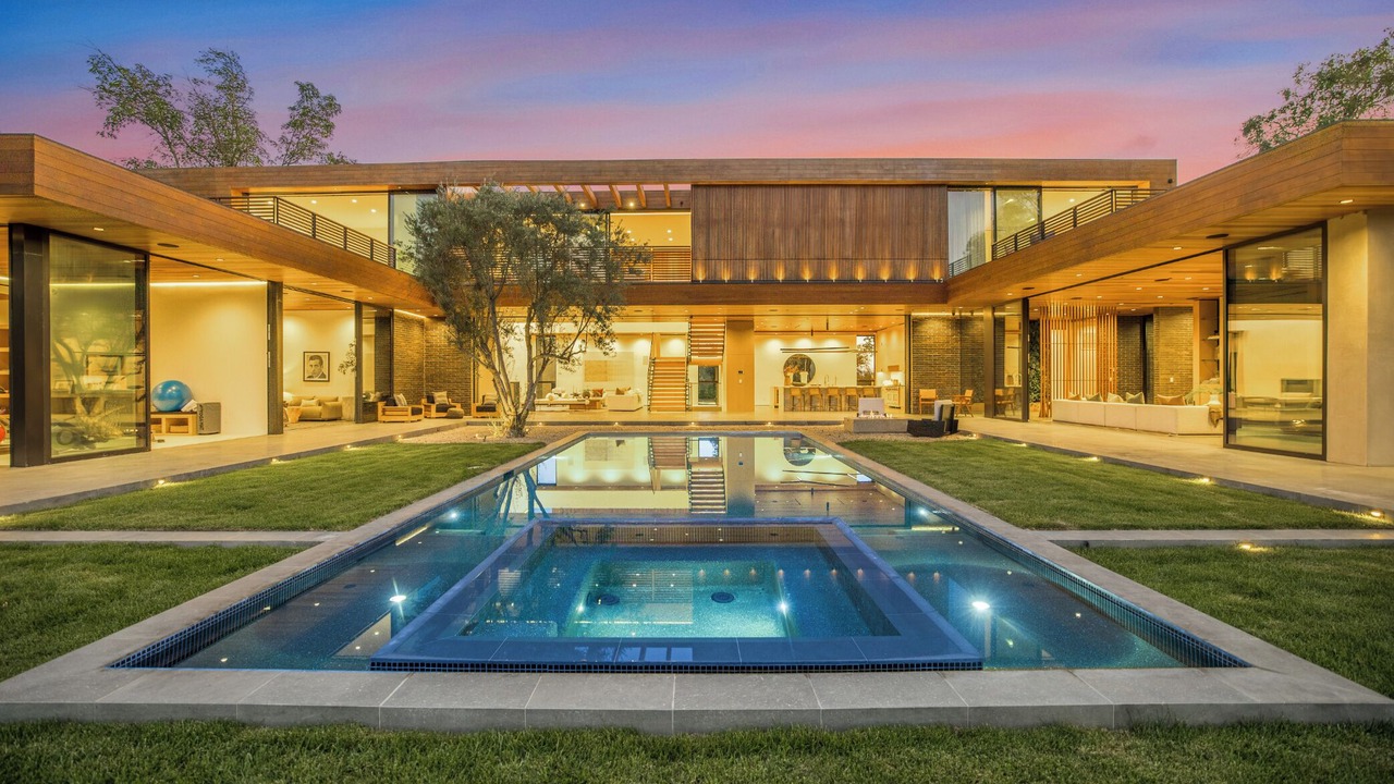 Photo of Outdoor in Beverly Hills