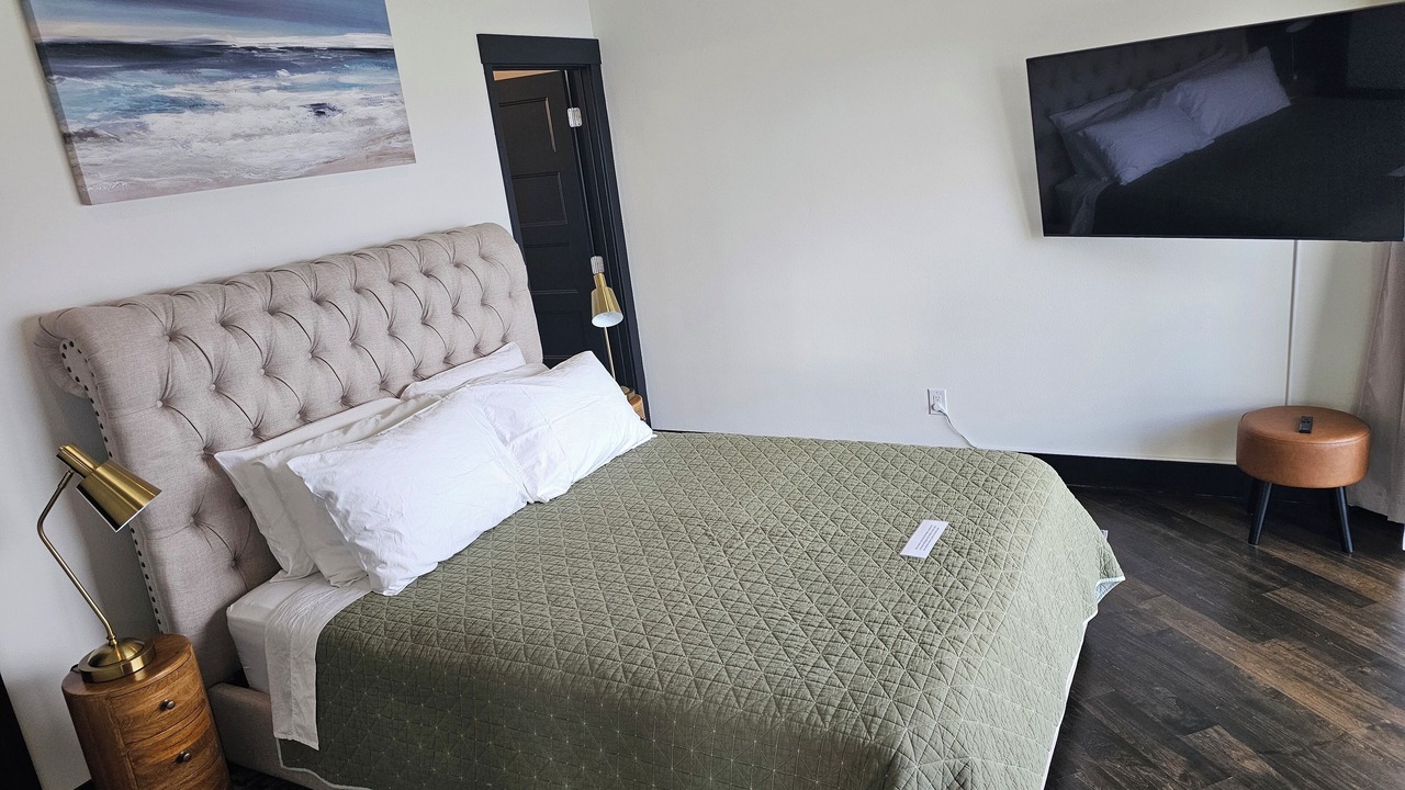 Photo of Bedroom in West End