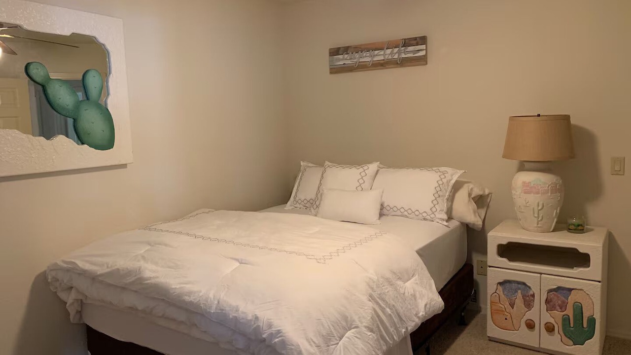 Photo of Bedroom in Parker Strip