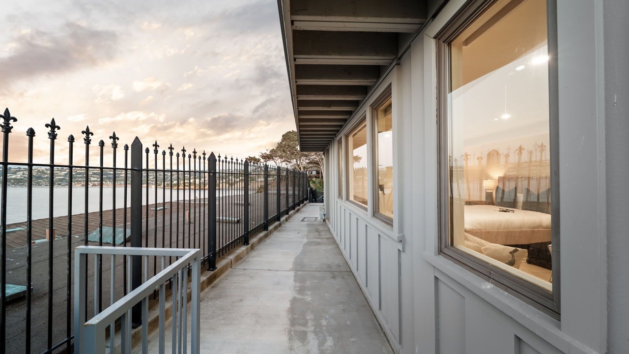 Photo of Patio Balcony in Village of La Jolla