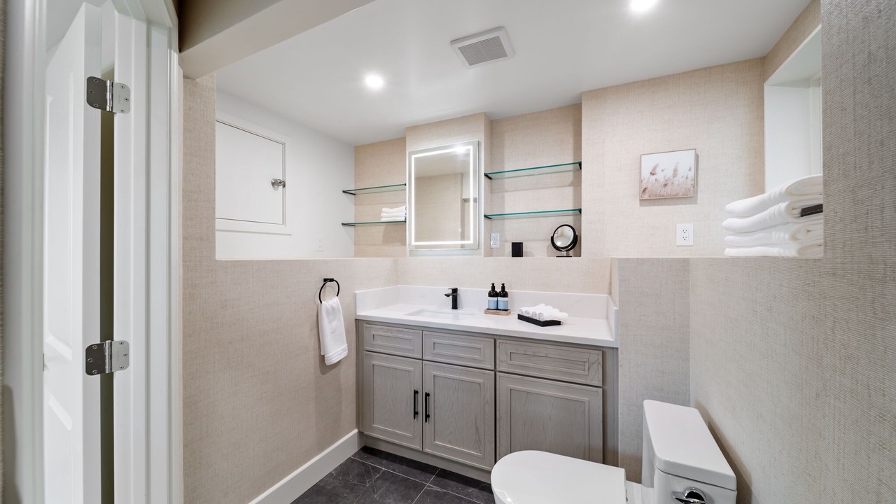 Photo of Bathroom in Village of La Jolla