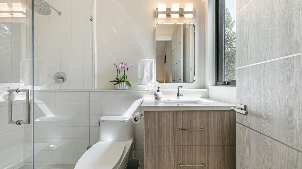 Photo of Bathroom in Ponderosa Palisades