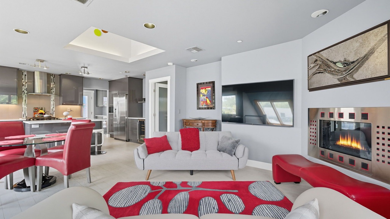 Photo of Livingroom in Hough