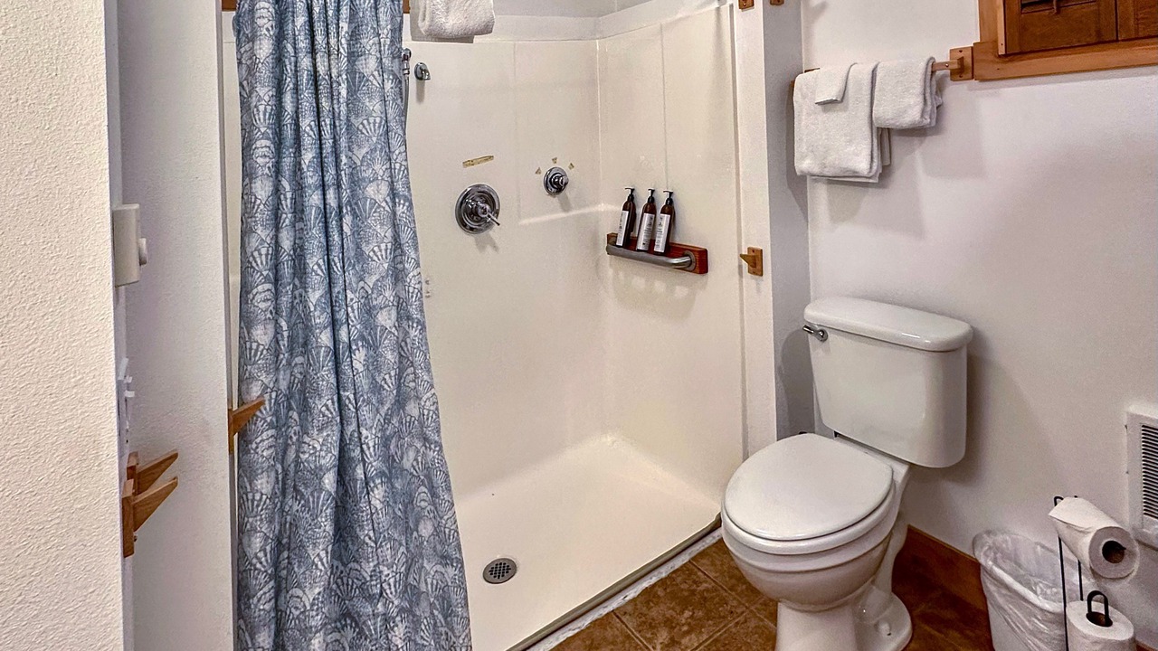 Photo of Bathroom in Port Orford