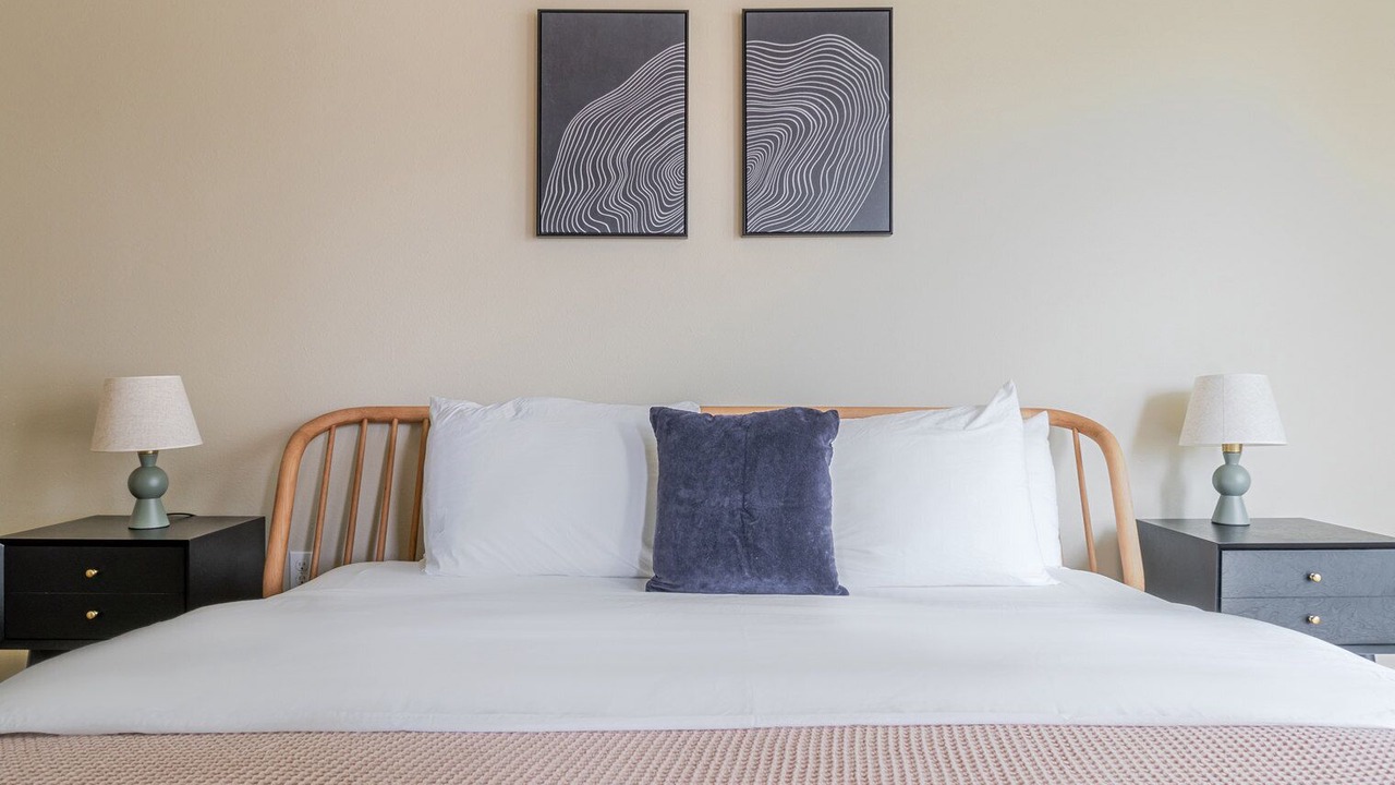 Photo of Bedroom in Downtown