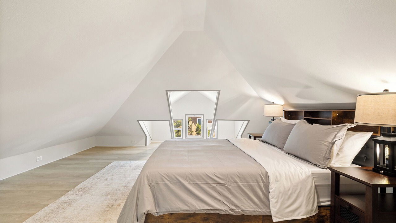 Photo of Bedroom in Los Angeles County