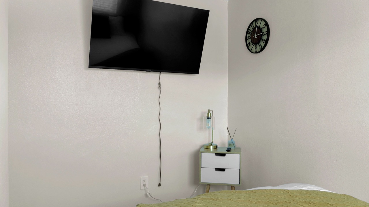Photo of Bedroom in Logan Heights