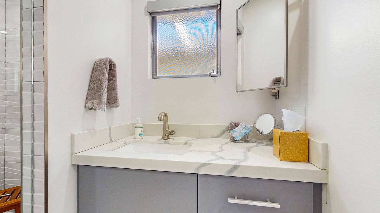 Photo of Bathroom in Araby Commons
