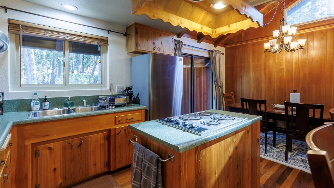 Photo of Kitchen in Idyllwild