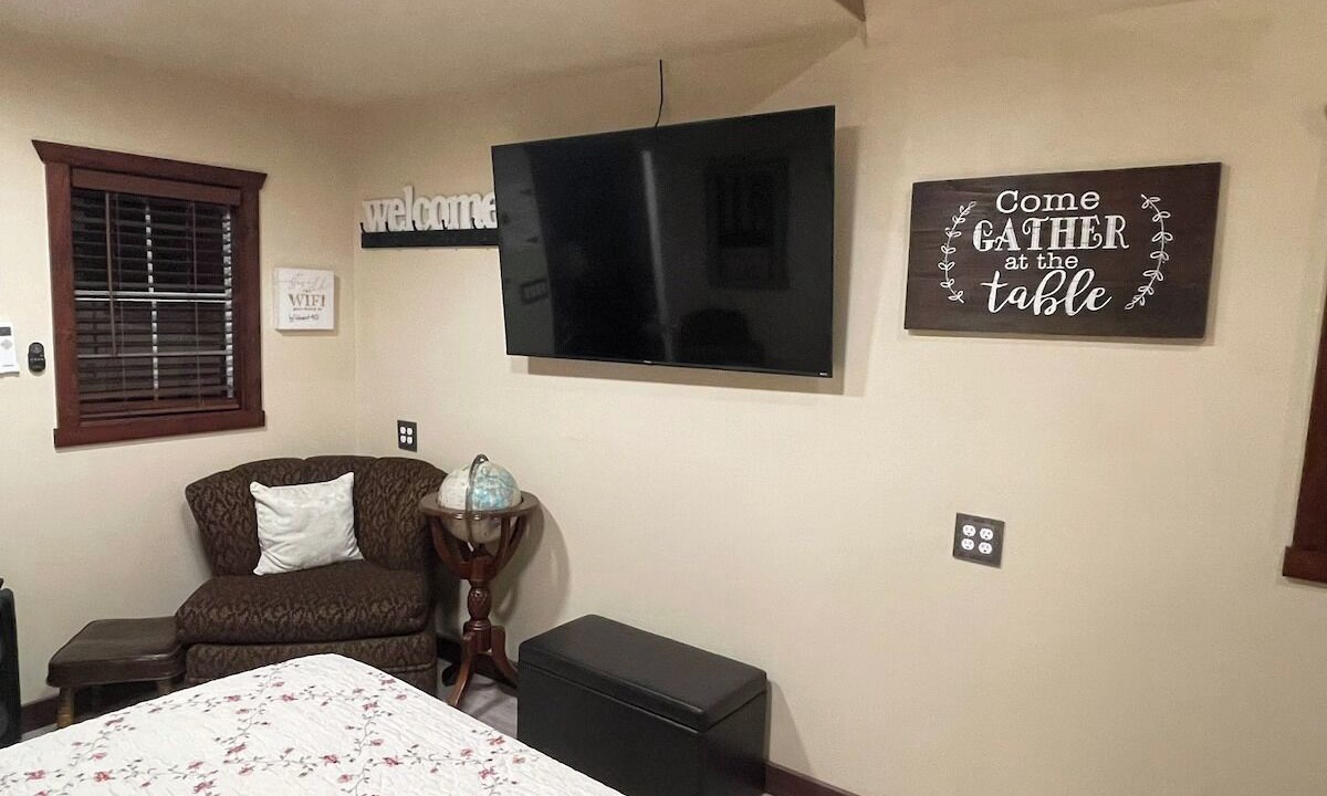 Photo of Bedroom in Fredonia