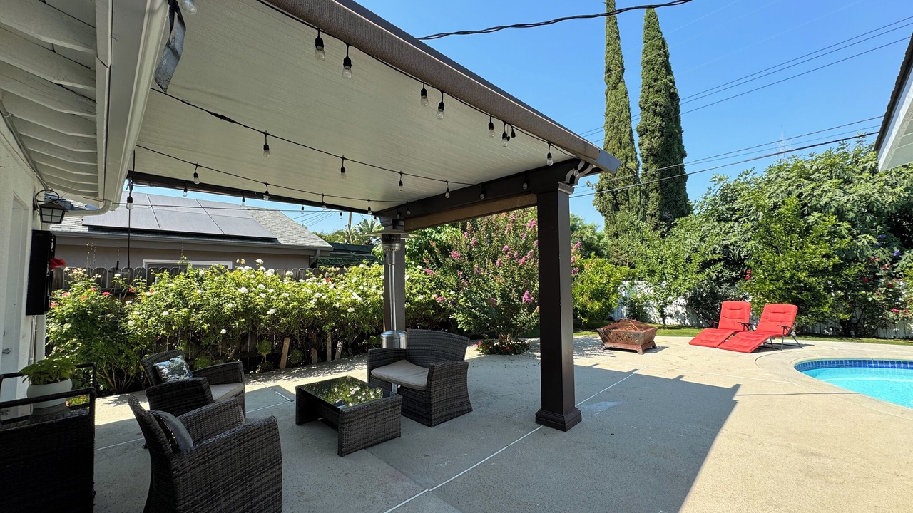 Photo of Patio Balcony in Hidden Hills
