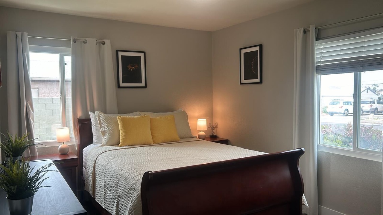 Photo of Bedroom in Townsite