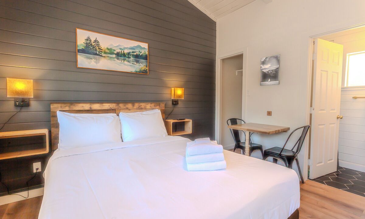 Photo of Bedroom in Sierra Tract