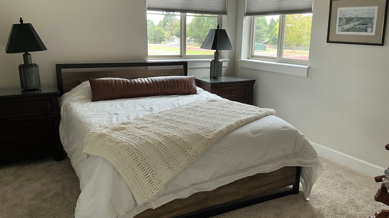Photo of Bedroom in Eugene