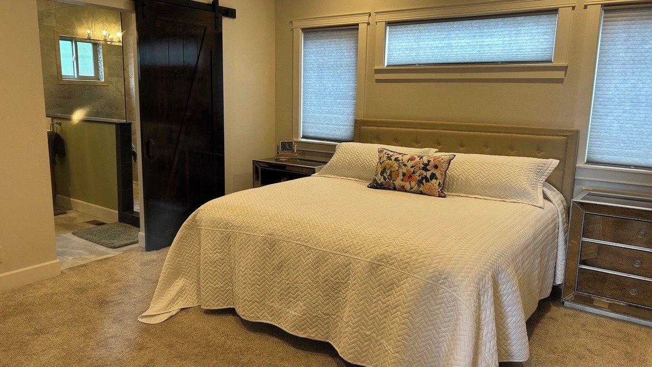 Photo of Bedroom in Eugene