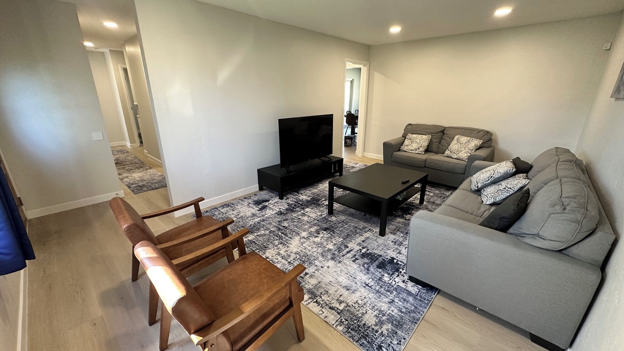 Photo of Livingroom in Carlton Hills