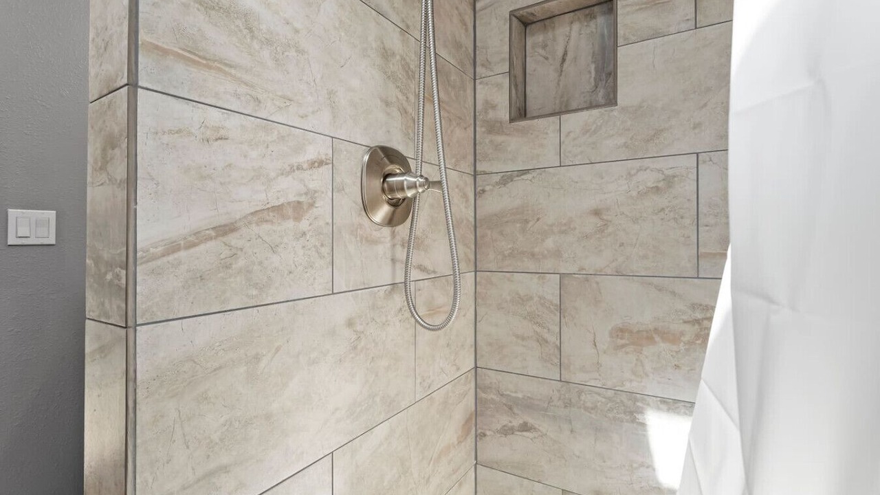 Photo of Bathroom in Sherwood - Tualatin South