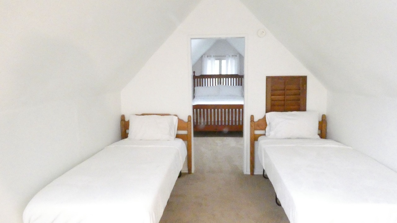 Photo of Bedroom in Alta Sierra