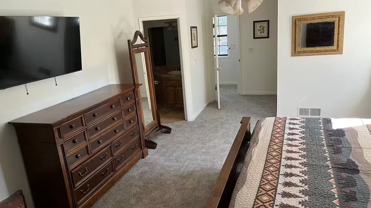 Photo of Bedroom in Fox Farm