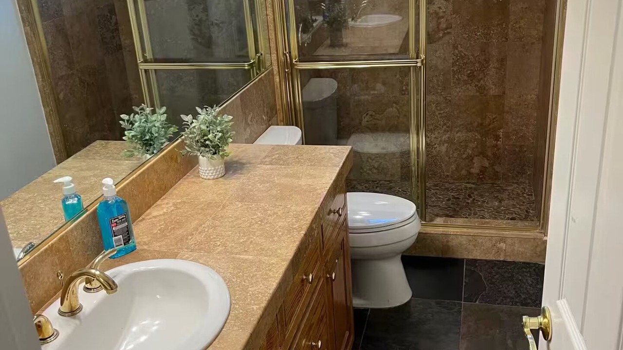 Photo of Bathroom in Fox Farm