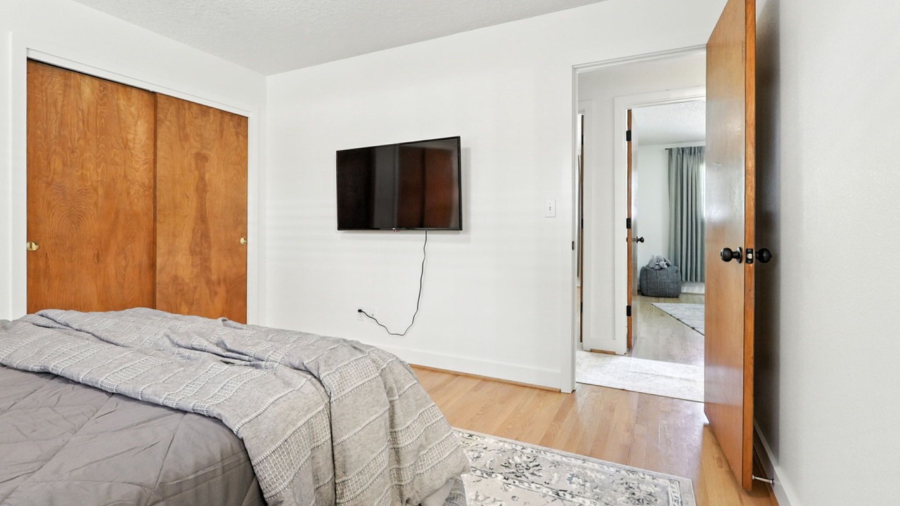 Photo of Bedroom in Ellsworth