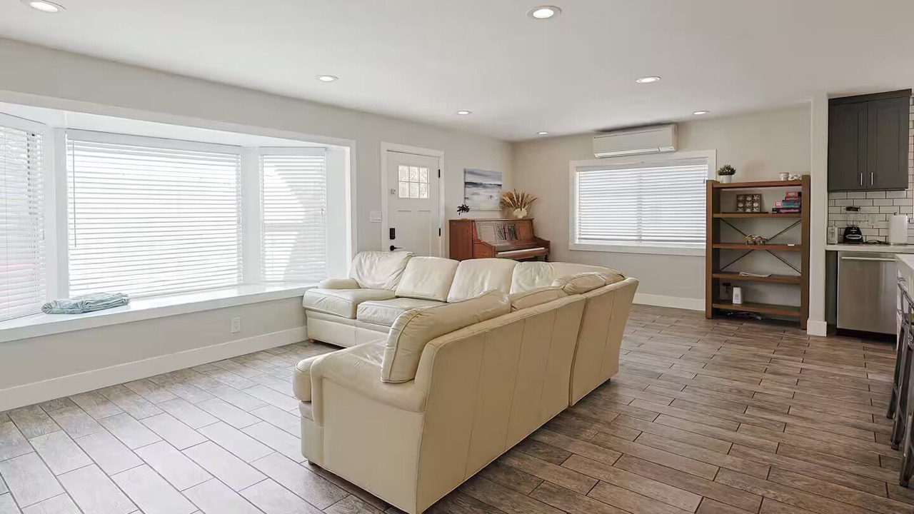 Photo of Livingroom in La Mesa