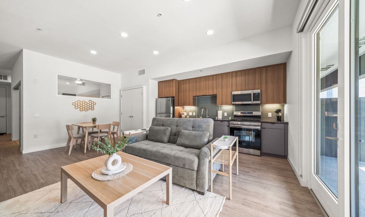 Photo of Livingroom in Downtown Long Beach