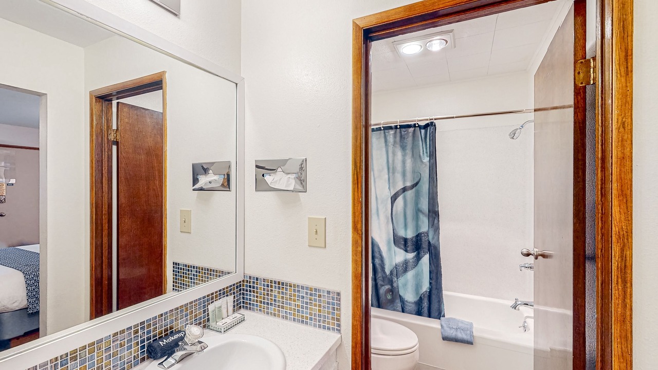 Photo of Bathroom in Bandon