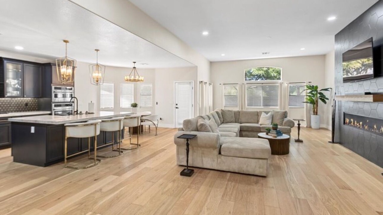 Photo of Livingroom in Centennial Hills