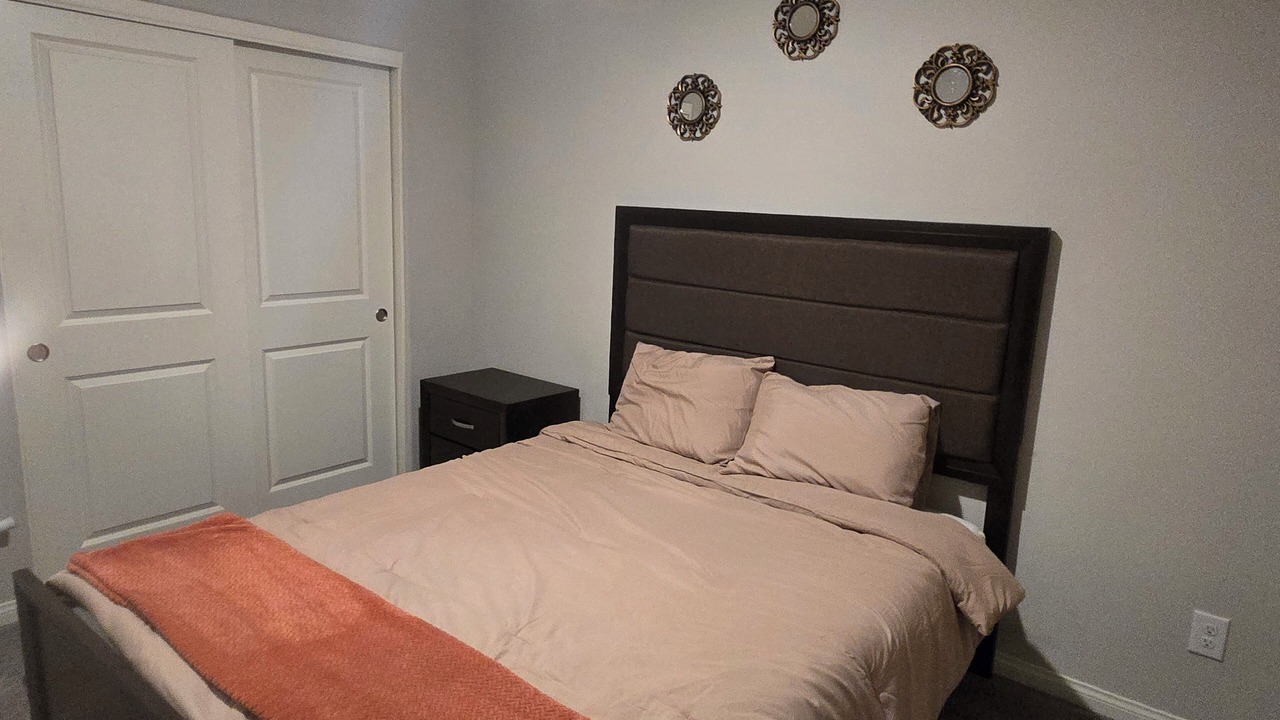 Photo of Bedroom in Pittmann