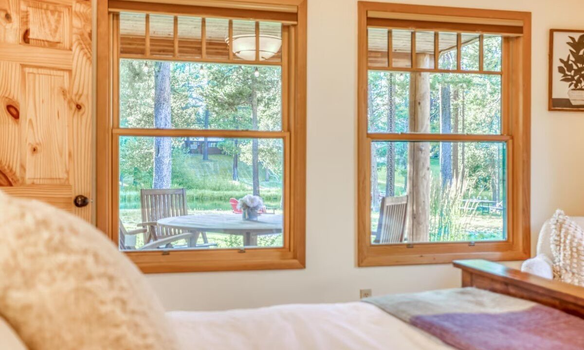 Photo of Bedroom in Oregon Water Wonderland
