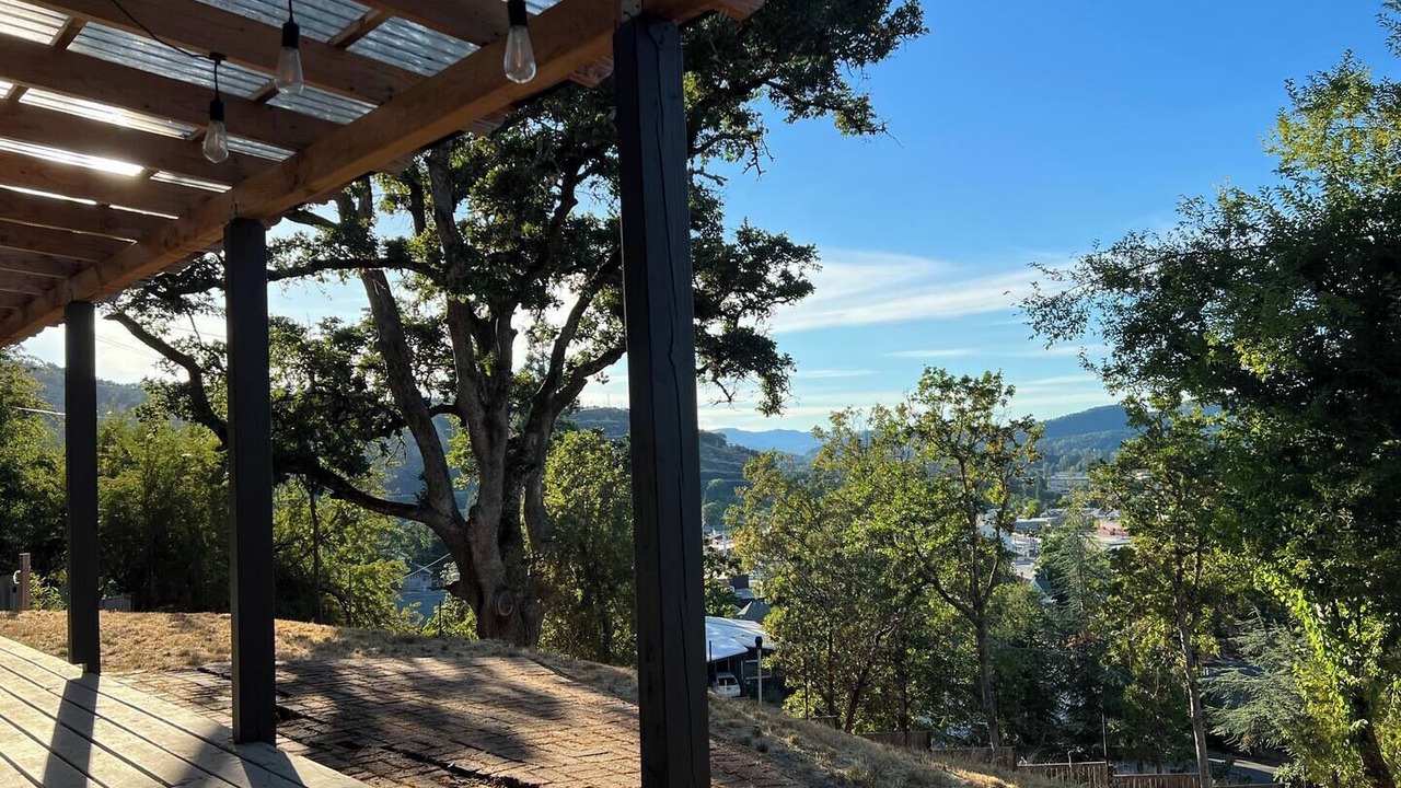 Photo of Patio Balcony in Roseburg